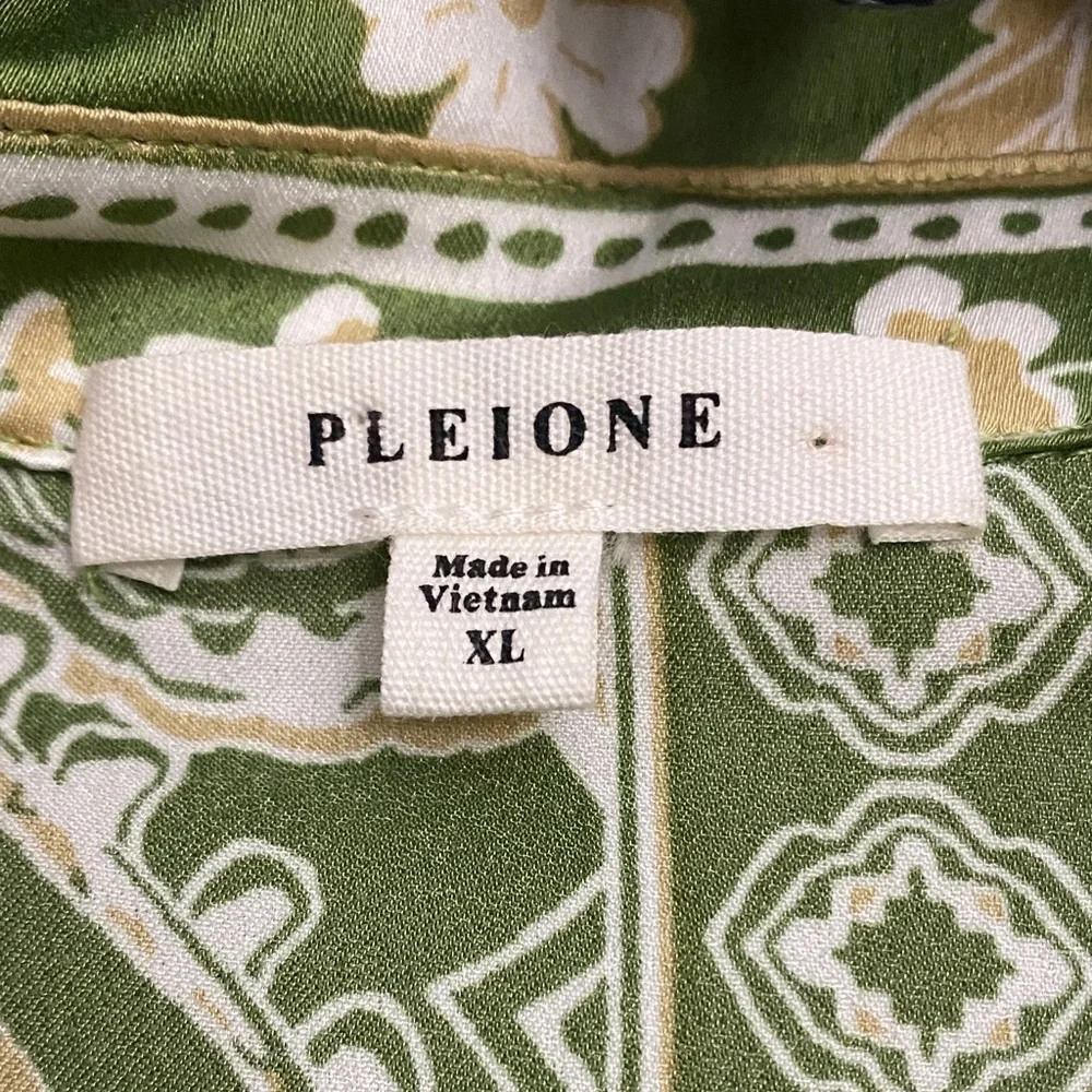 Pleione Olive Floral Print Green Beige White Long Sleeve Blouse Size XL - Picture 2 of 7
